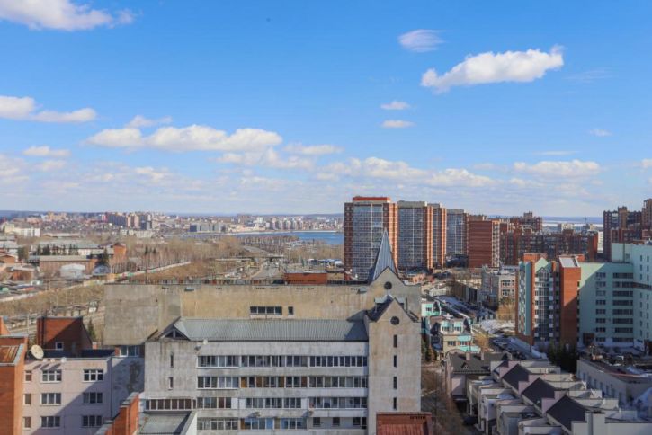 3-комн квартира в новом доме Университетский мкр, 4б