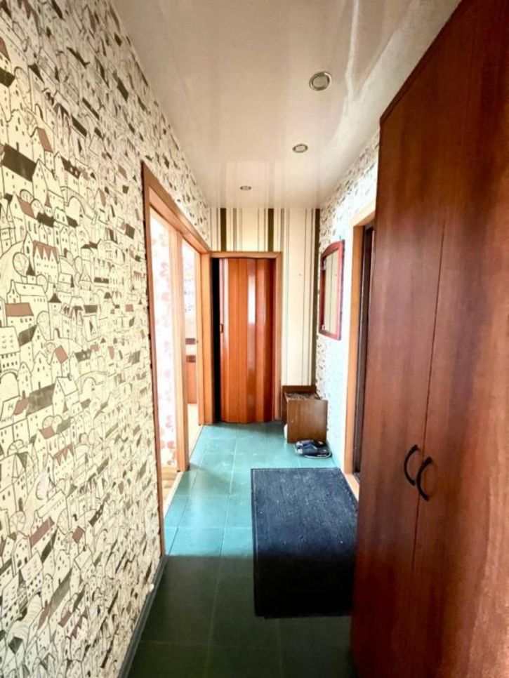 2-комн квартира Университетский мкр, 92
