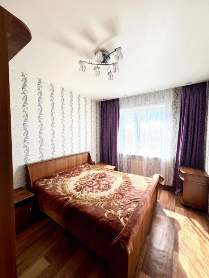 2-комн квартира Университетский мкр, 92
