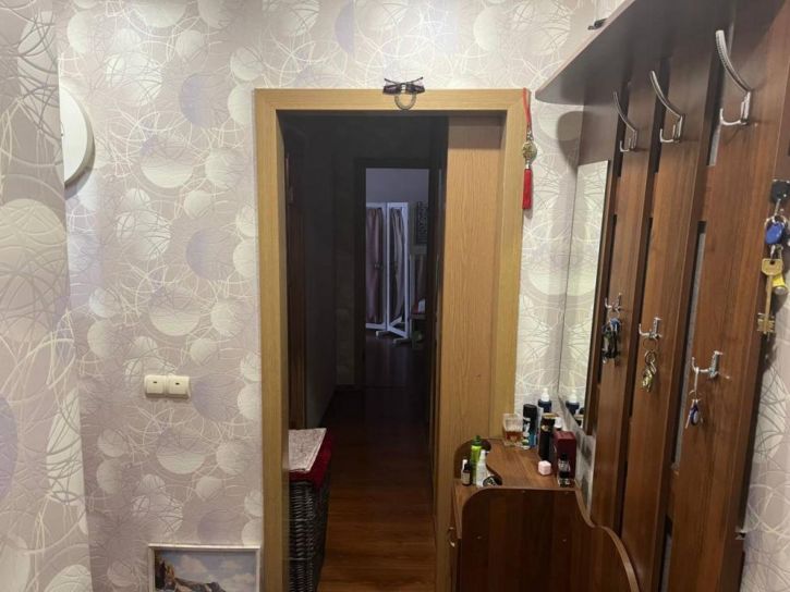 2-комн квартира -, 38-а