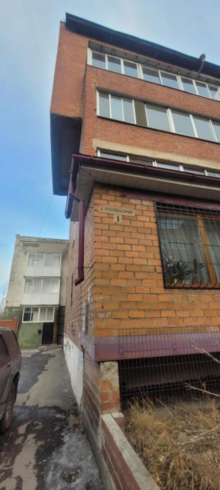 1-комн квартира Красноказачья 3-я, 1