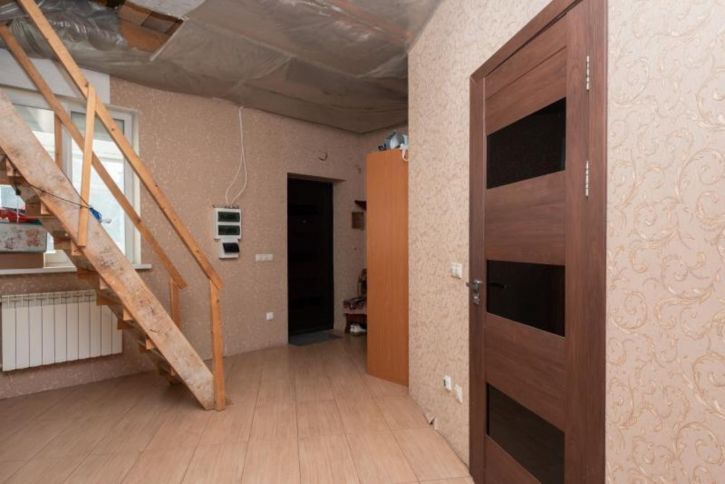 5-комн квартира Сибирская, 2