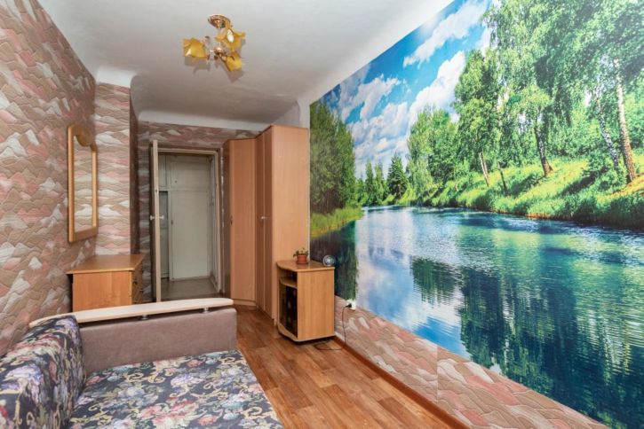 3-комн квартира Розы Люксембург, 13а