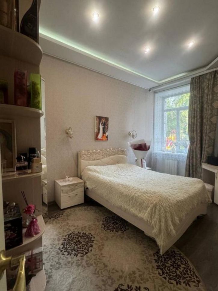 3-комн квартира Новаторов, 7