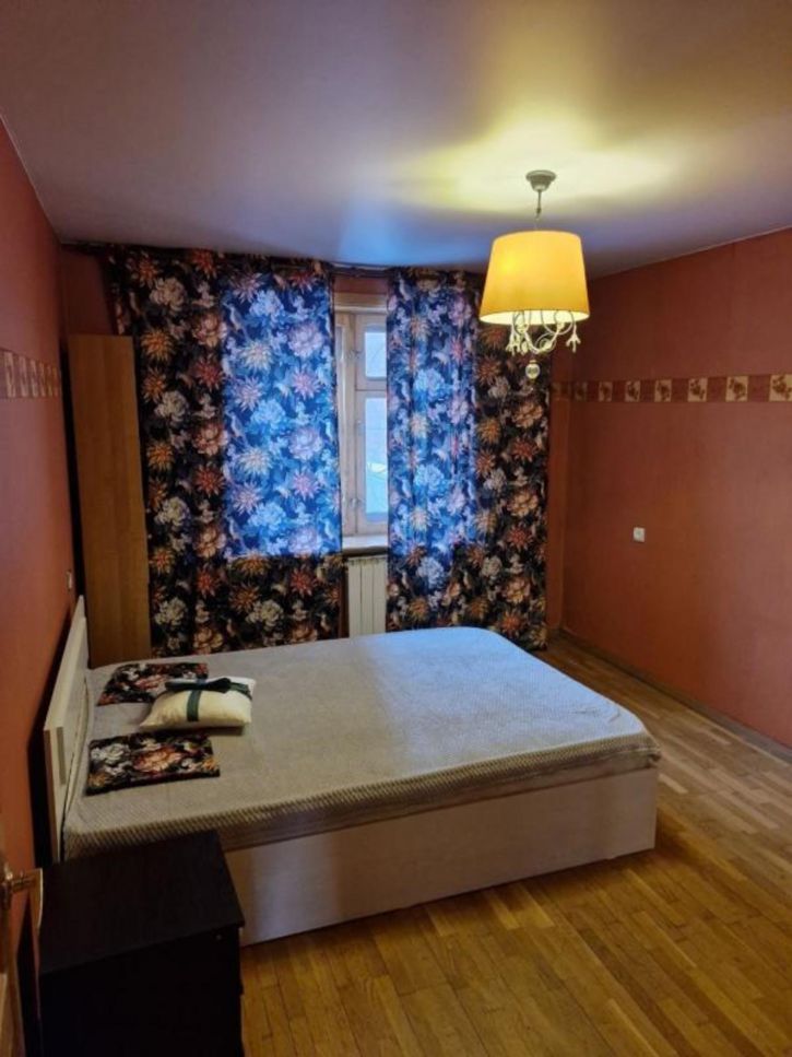 3-комн квартира Маяковского, 11