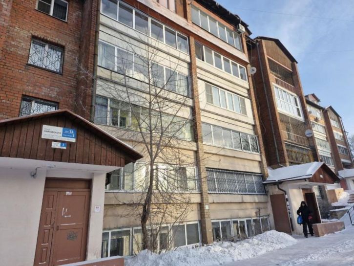 3-комн квартира Маяковского, 11