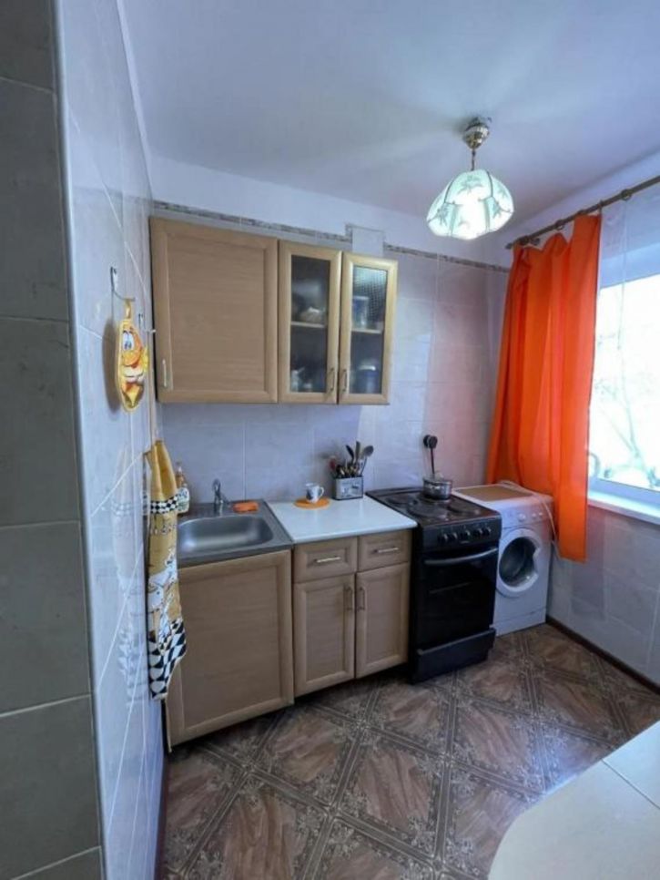 2-комн квартира Первомайский мкр, 60