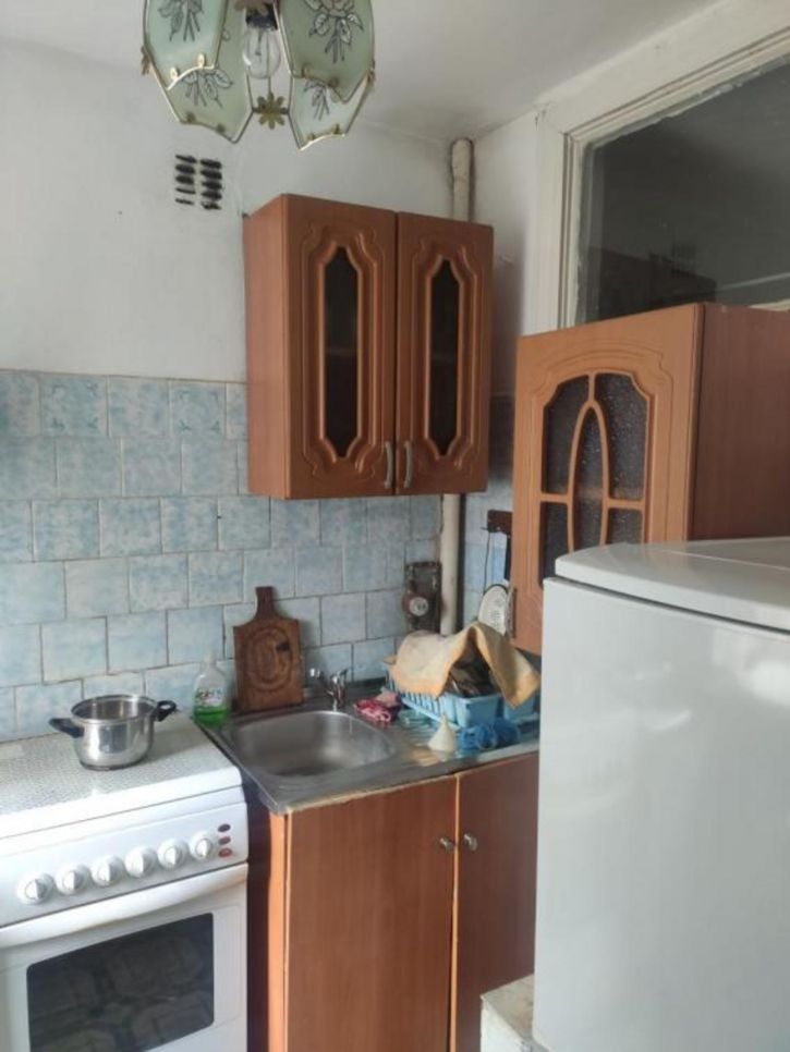 3-комн квартира Геологов, 8