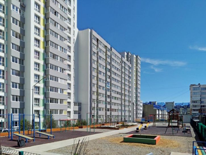 2-комн квартира Радужный мкр., 107