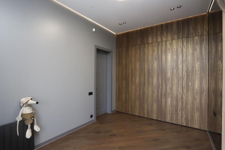 2-комн квартира Юрия Левитанского, 16