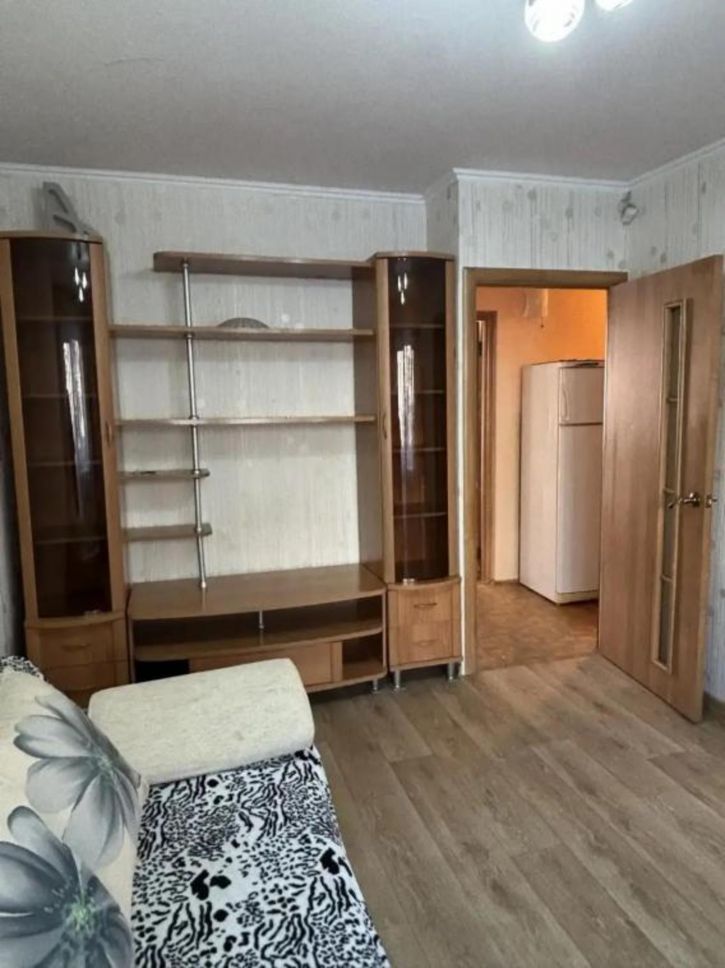 2-комн квартира Первомайский мкр, 44