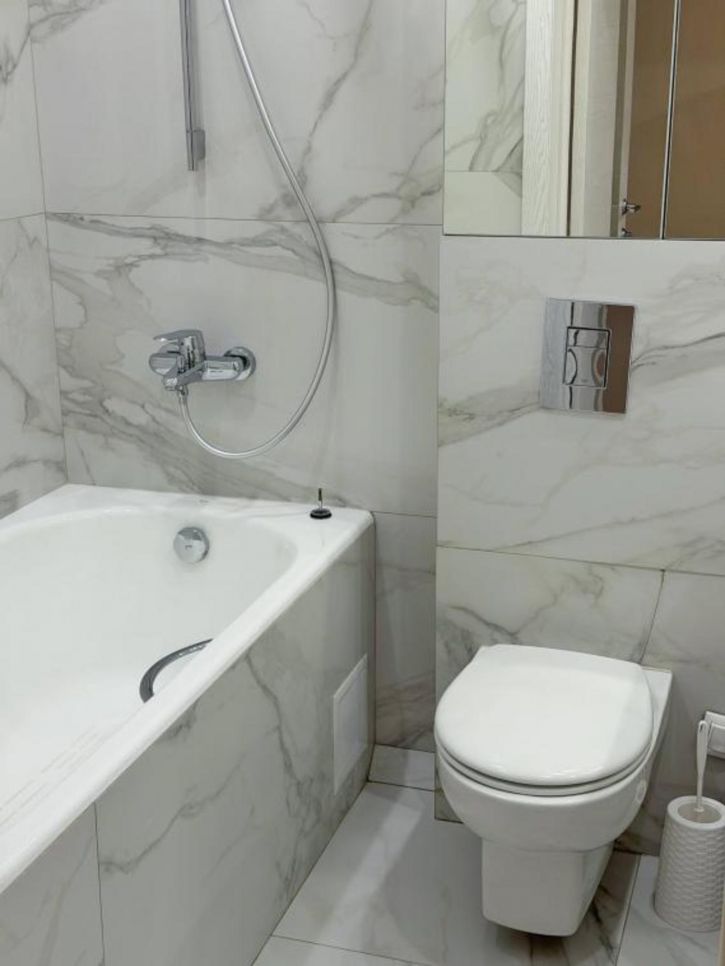3-комн квартира Трилиссера, 89