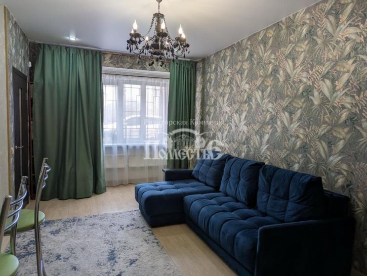 2-комн квартира Радужный мкр, 123