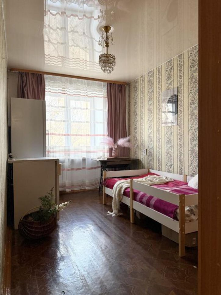 3-комн квартира Молодежный пос., 3