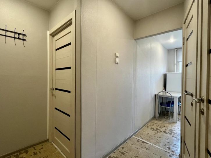 2-комн квартира Бажова, 17