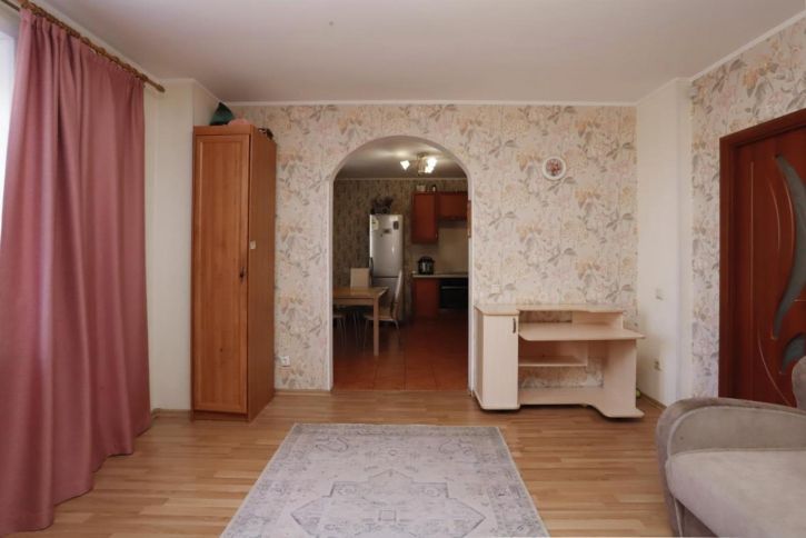 2-комн квартира Лыткина, 82/1