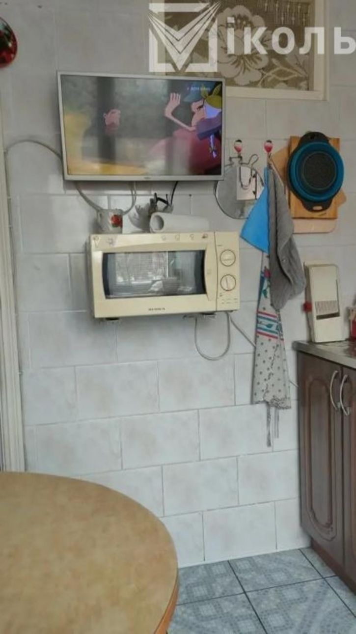 3-комн квартира Новаторов, 24 а