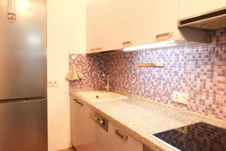 2-комн квартира Зверева, 1/2
