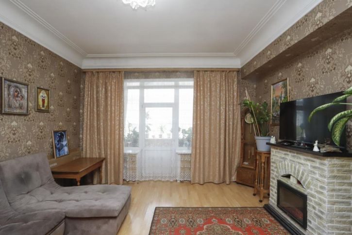 4-комн квартира Сибирских Партизан, 4