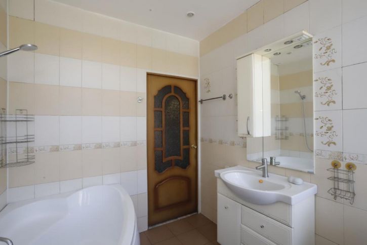 4-комн квартира Сибирских Партизан, 4