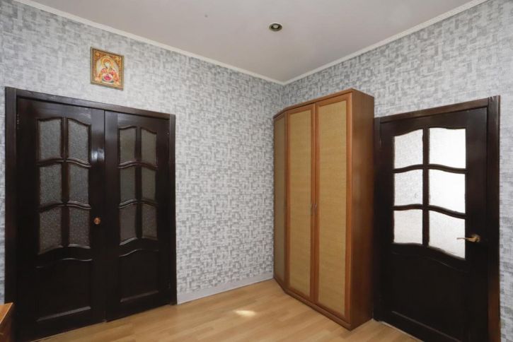 4-комн квартира Сибирских Партизан, 4