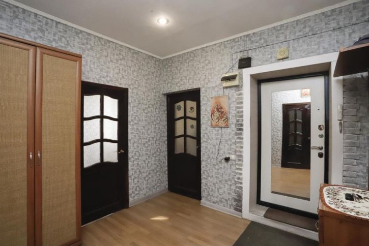 4-комн квартира Сибирских Партизан, 4
