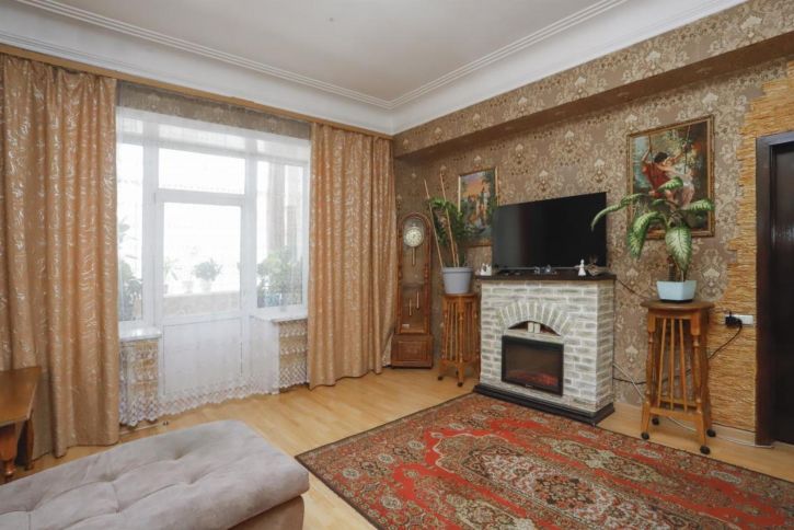 4-комн квартира Сибирских Партизан, 4