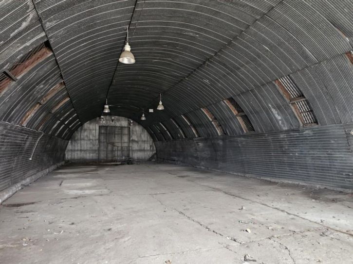 Склад Иртышская, 1