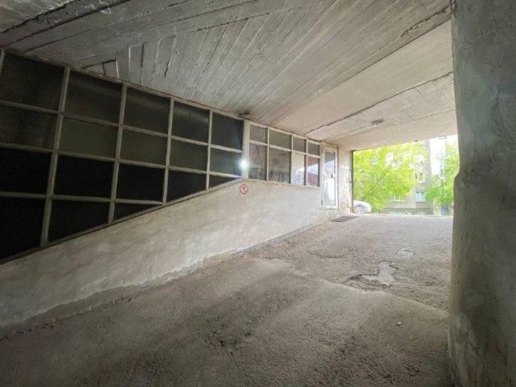 Гараж/парковка Фридриха Энгельса, 7