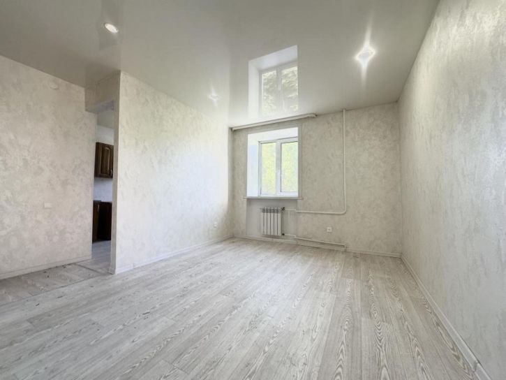 1-комн квартира Баррикад, 54 з