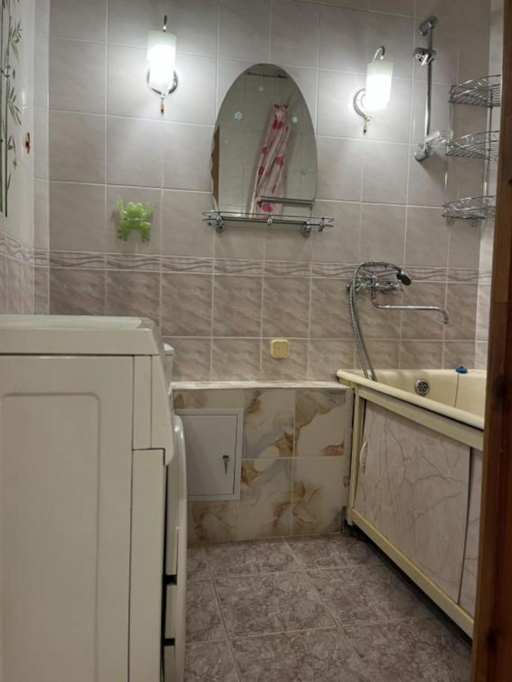 2-комн квартира Розы Люксембург, 283