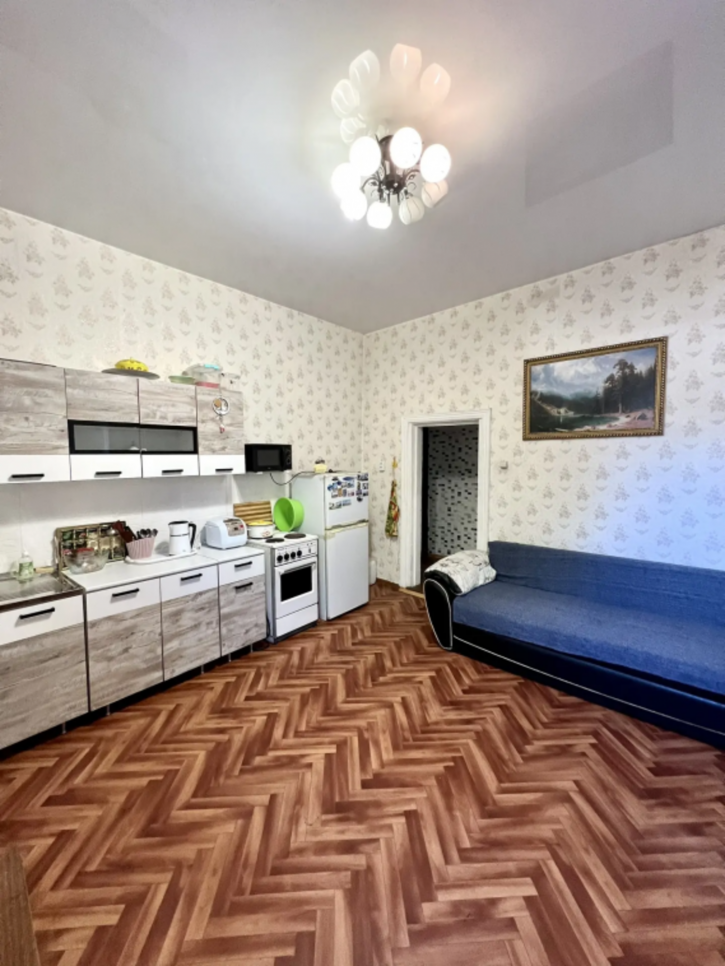 3-комн квартира Напольная, 55