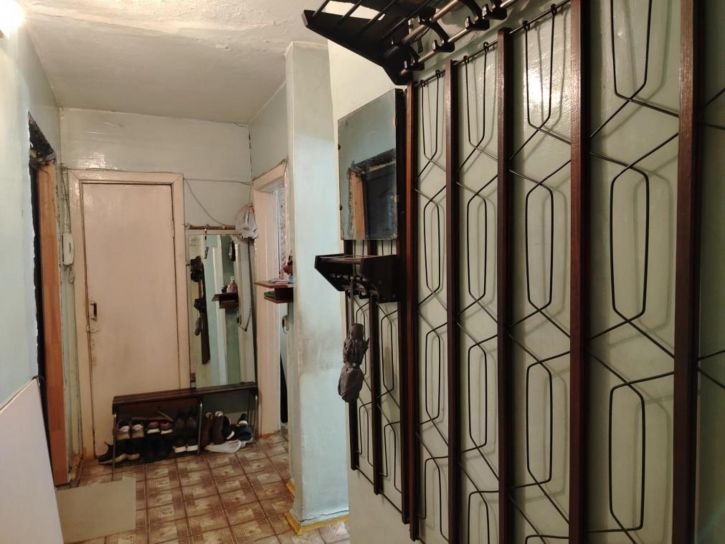 3-комн квартира Байкальская, 205
