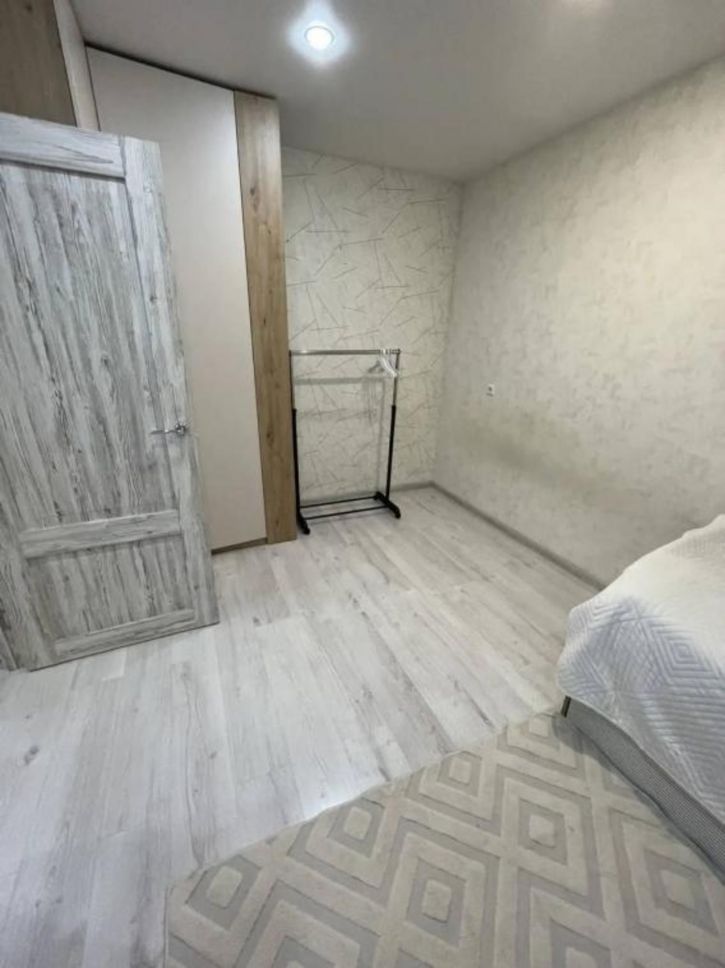 1-комн квартира Розы Люксембург, 289/4