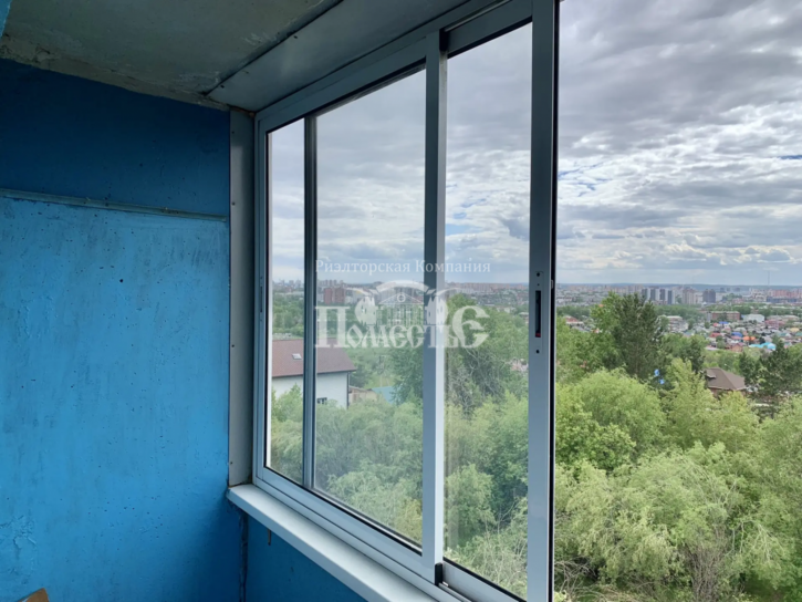 2-комн квартира Карпинская, 21а