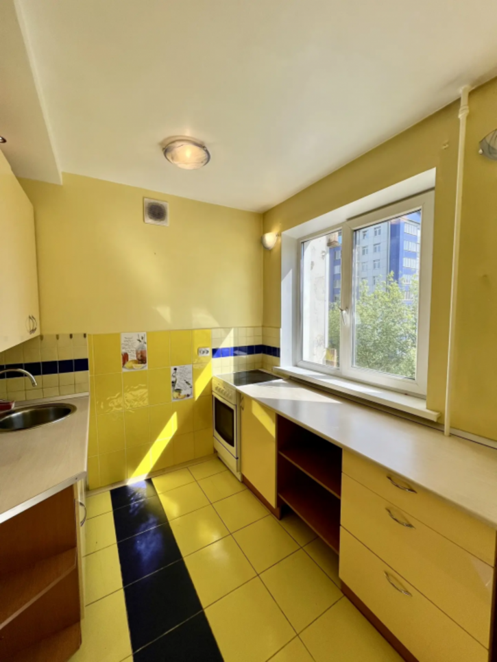 4-комн квартира Лермонтова, 297а