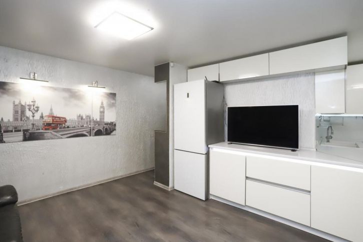 3-комн квартира Лермонтова, 327а