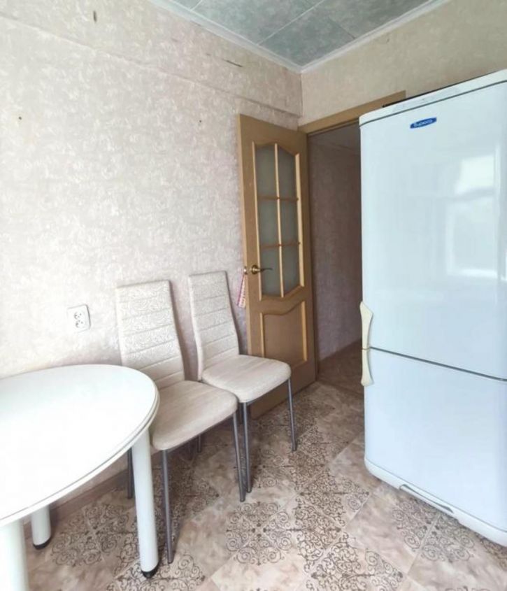 2-комн квартира Розы Люксембург, 247