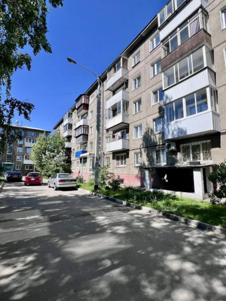4-комн квартира Розы Люксембург, 343
