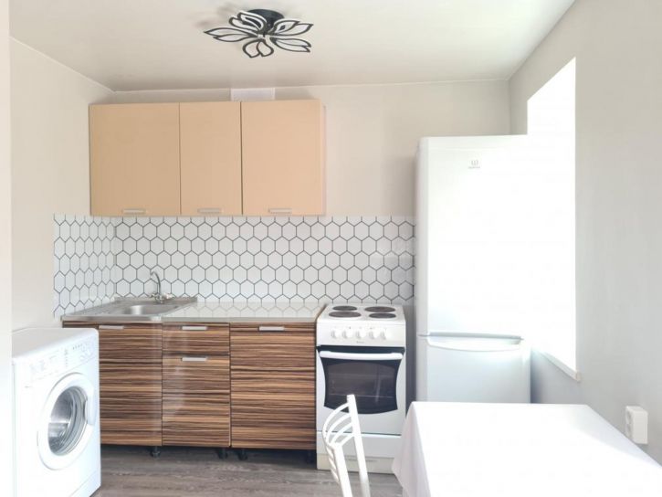 1-комн квартира Свердлова, 8