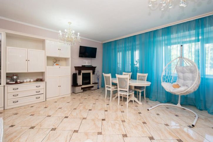 2-комн квартира Радужный мкр, 71
