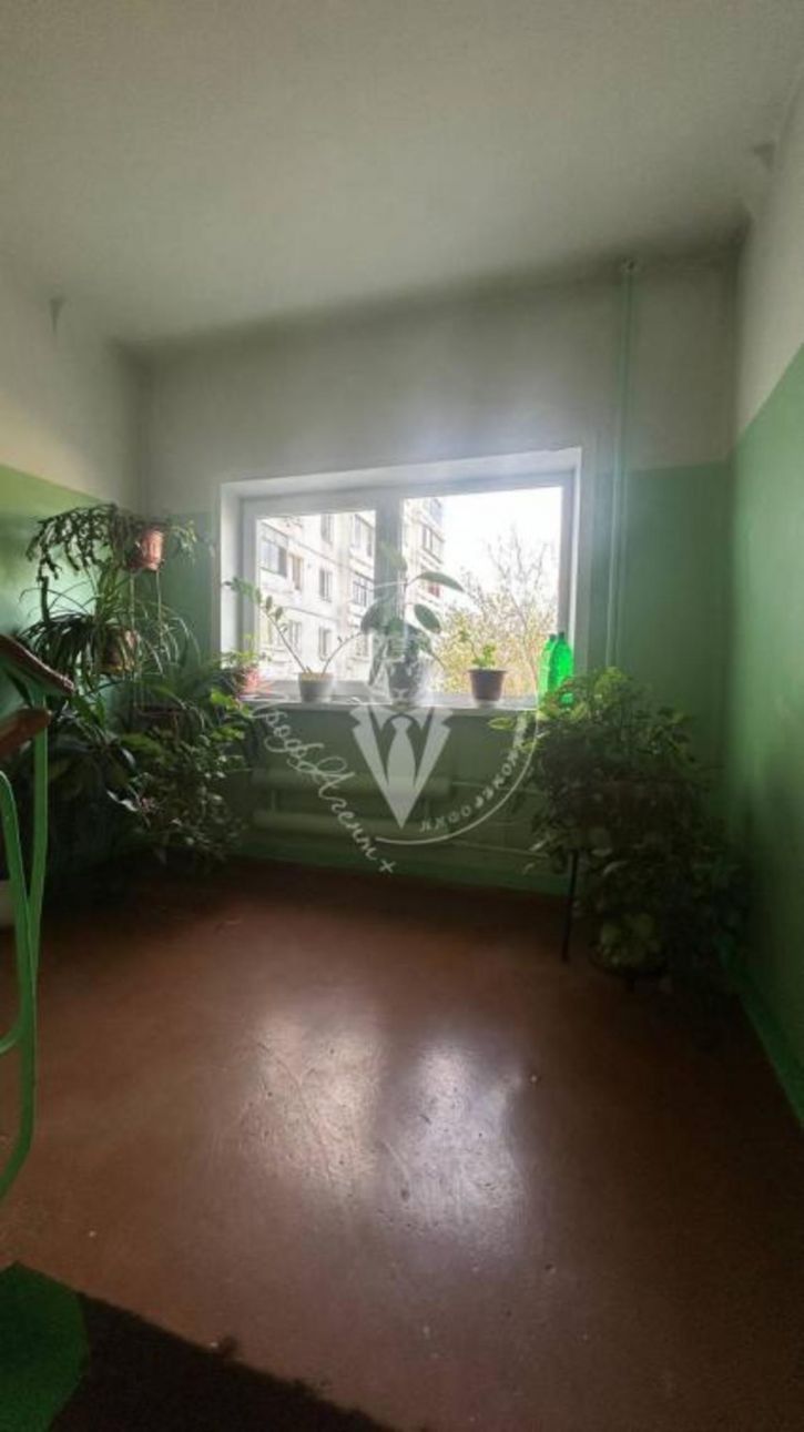 4-комн квартира Байкальская, 251б