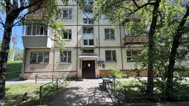 1-комн квартира Байкальская, 180