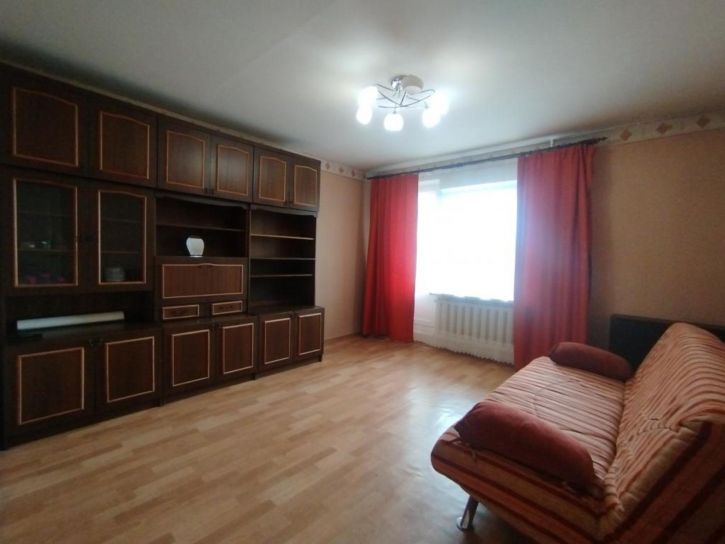3-комн квартира Аэрофлотская, 6