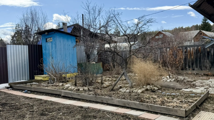 Коттедж/дом -, 114