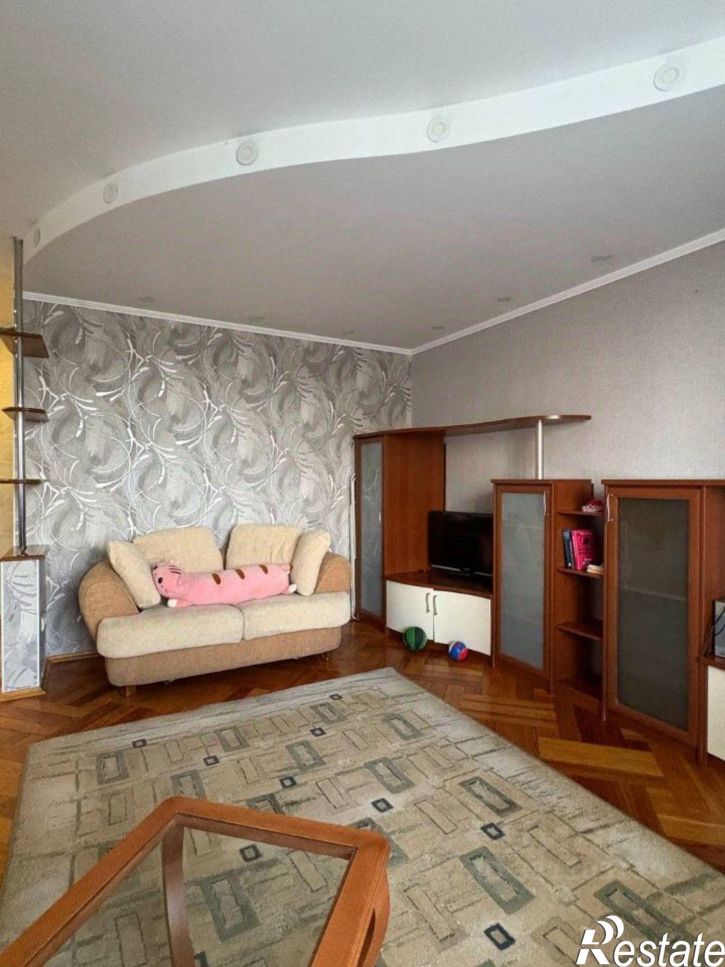 2-комн квартира улица Пискунова, 150/8,  д. 150/8