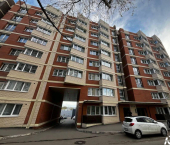 1-комн, 44кв м, этаж 1/8 ул Бородина, 2