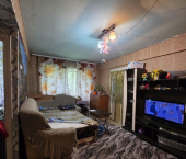 2-комн, 45кв м, этаж 1/5 улица Розы Люксембург, 245
