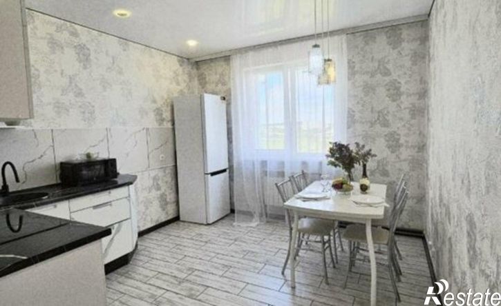 3-комн квартира ул Багратиона, 8,  д. 8