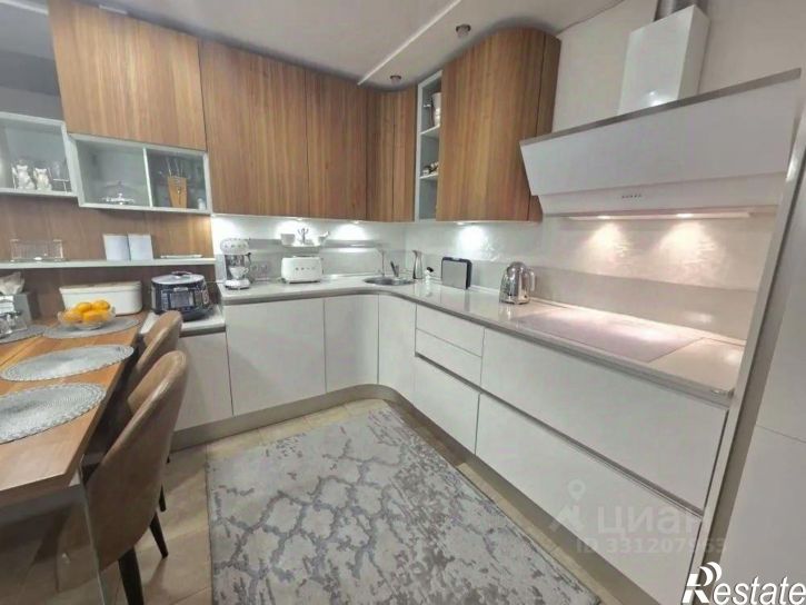 3-комн квартира ул Байкальская, 342/3,  д. 342/3